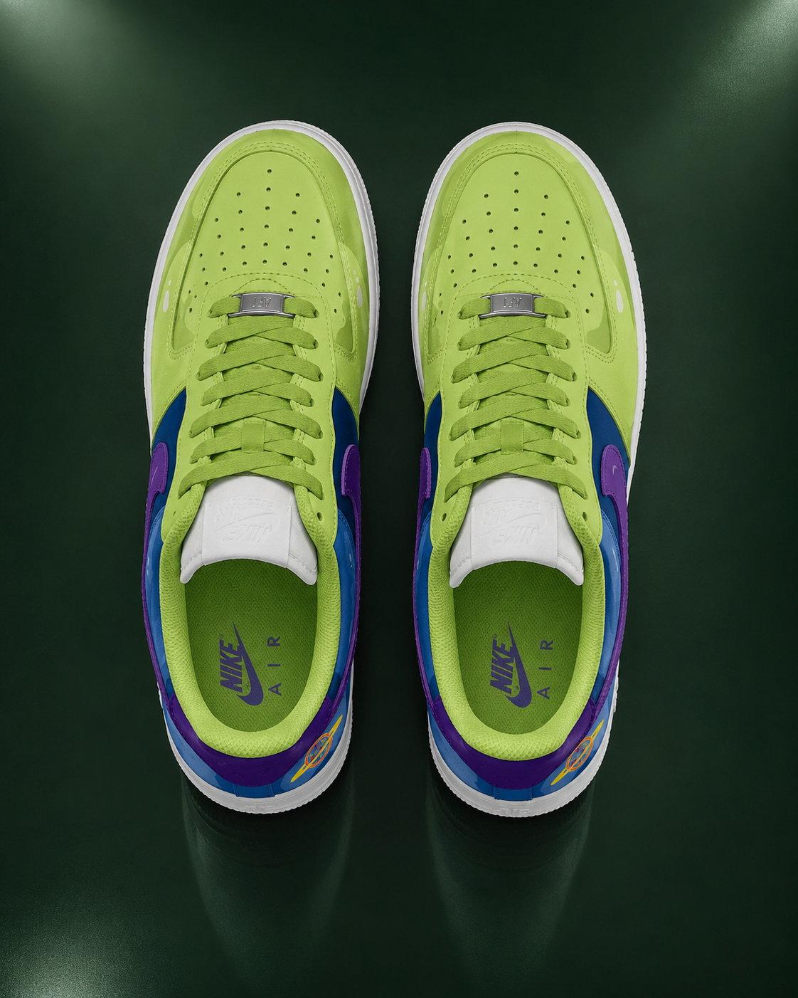 NIKE TOY STORY CUSTOM PAINT ALLIEN PIZZA PLANET